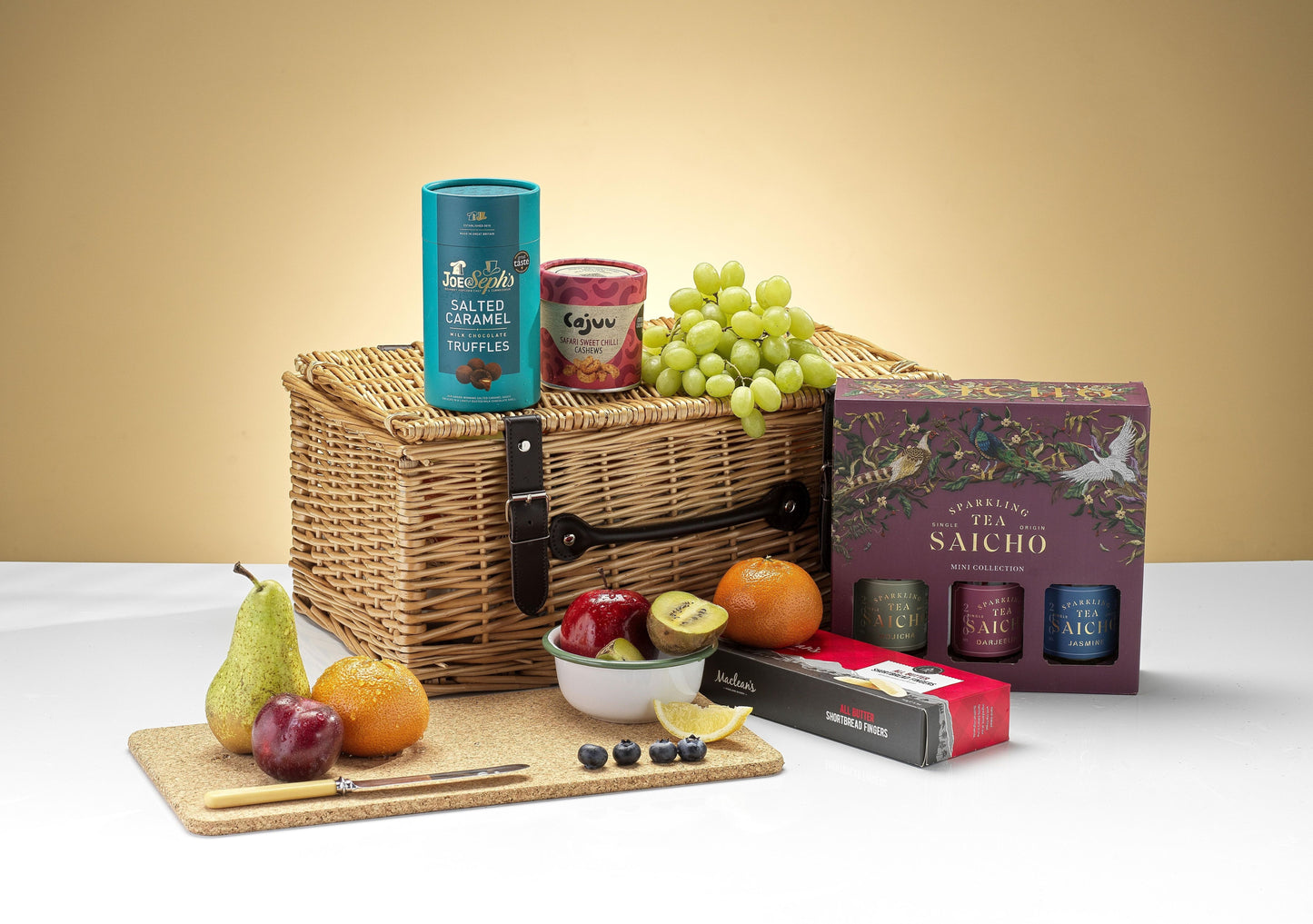 Harvest Harmony Fresh Fruit Hamper