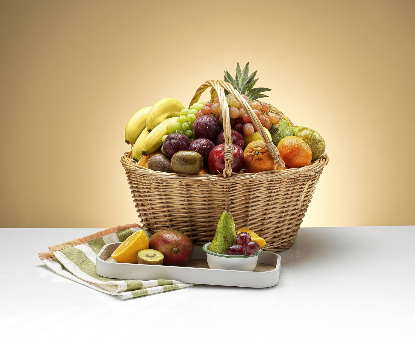 Deluxe Fruit Basket