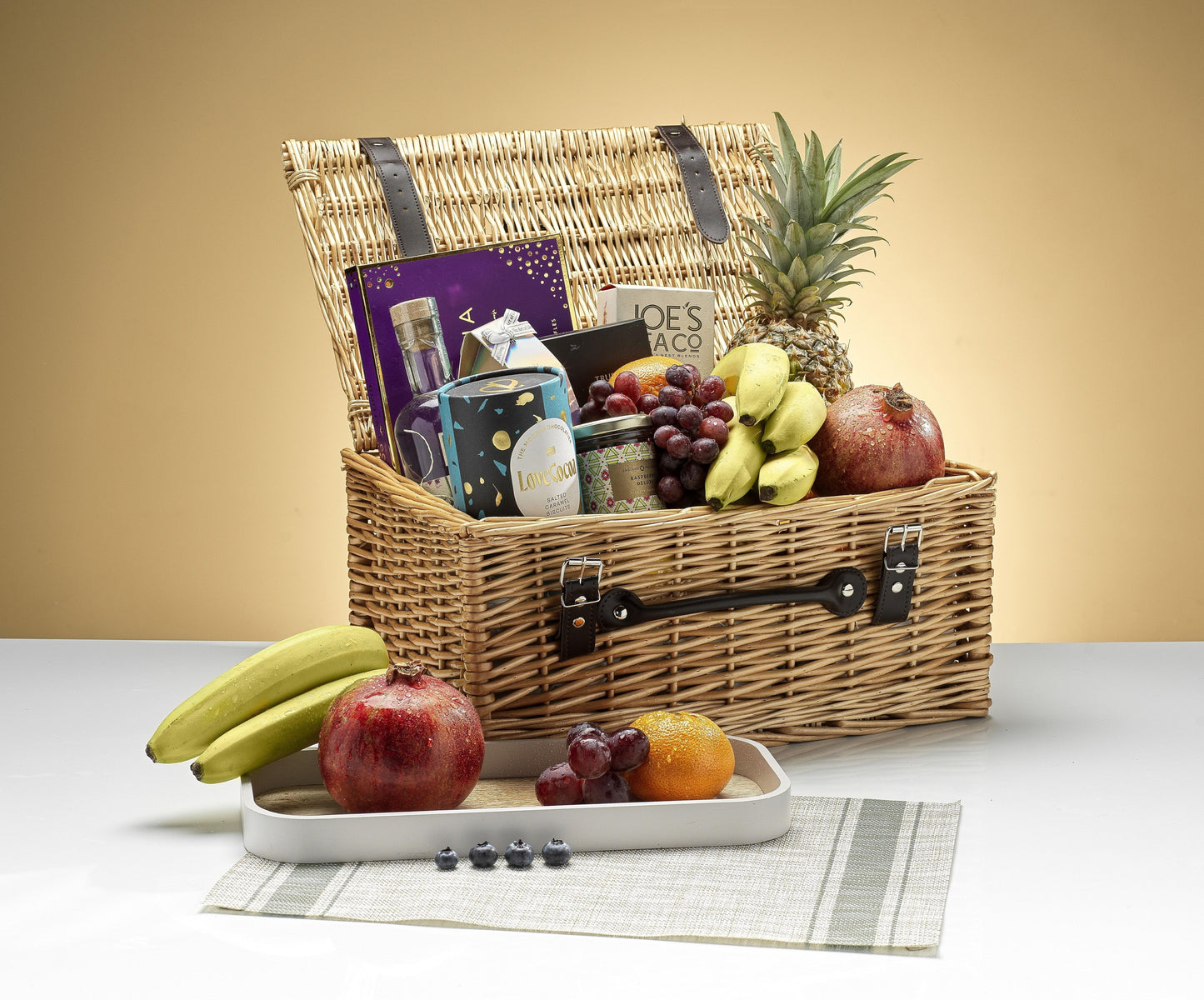 Fruity Fiesta Tropical Fruit Hamper