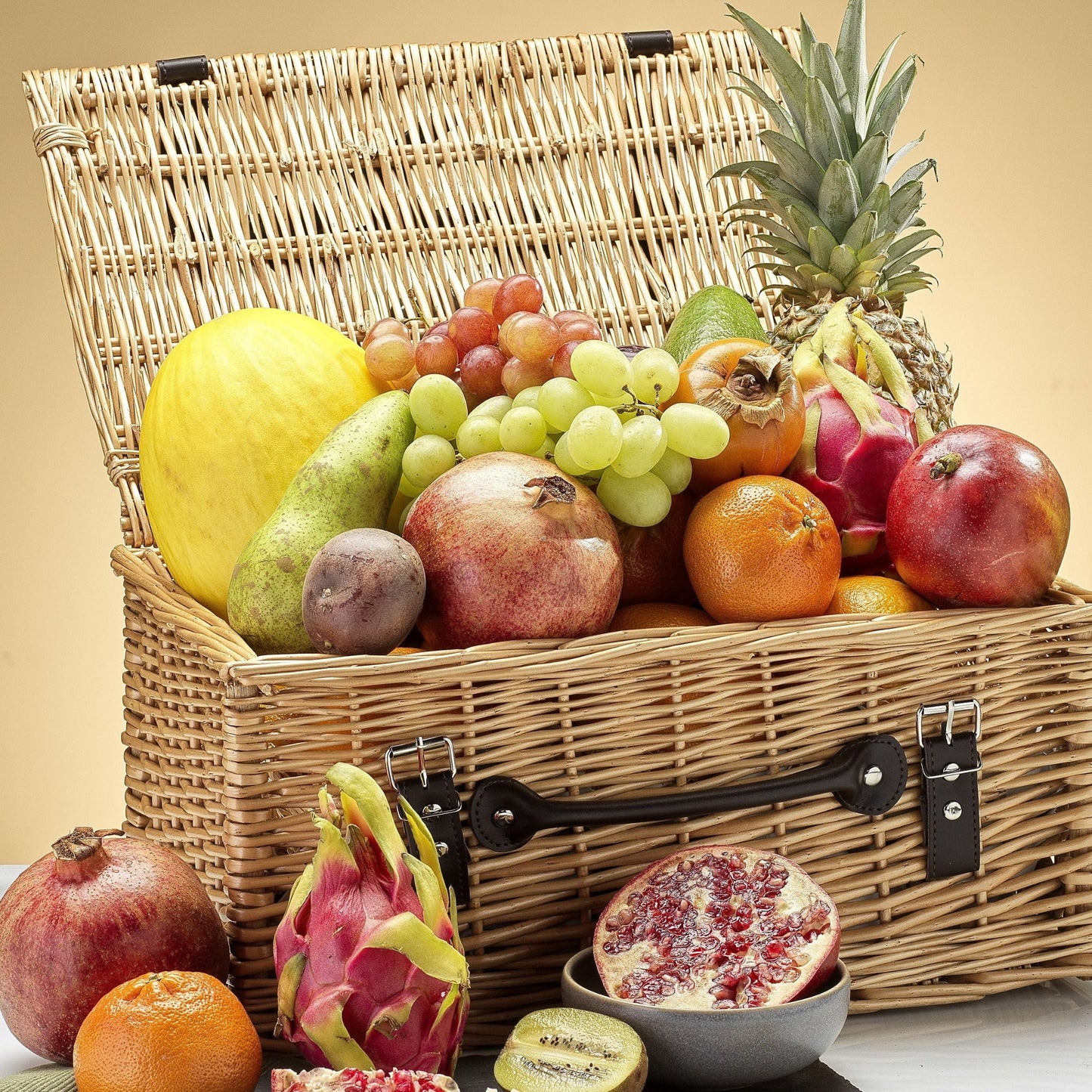 Regal Fruit Gift Hamper